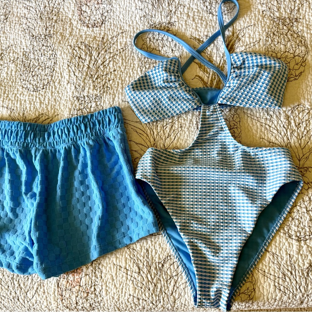 NWT Blue One Piece Speedo Swimsuit Set with Matching Shorts